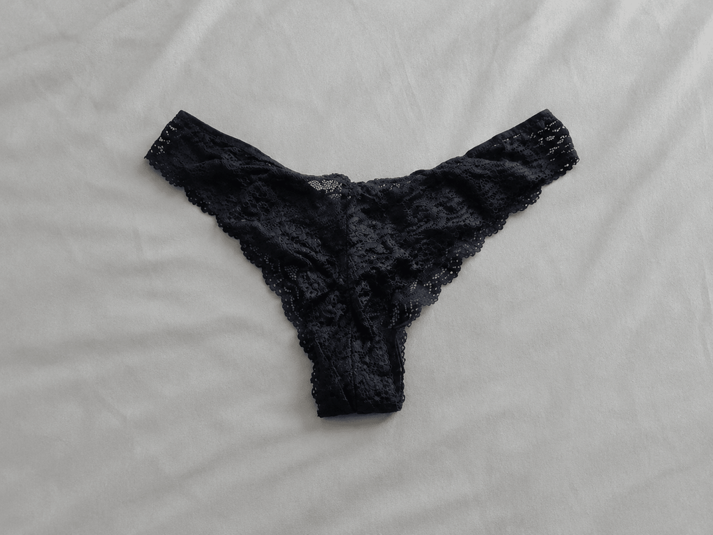 Midnight Temptation 🖤 - velvetslice